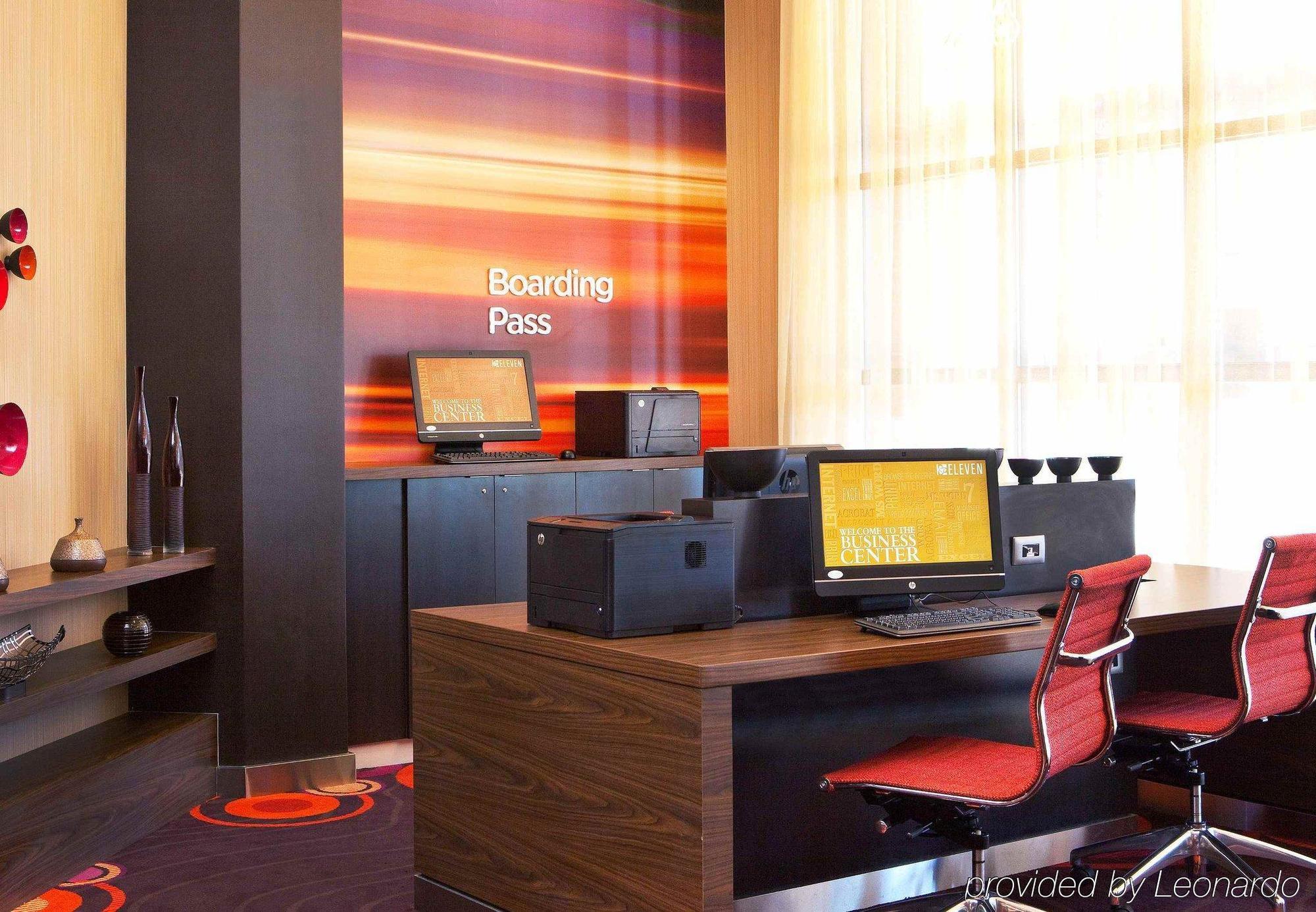 Courtyard By Marriott Syracuse Downtown At Armory Square Hotel Екстериор снимка