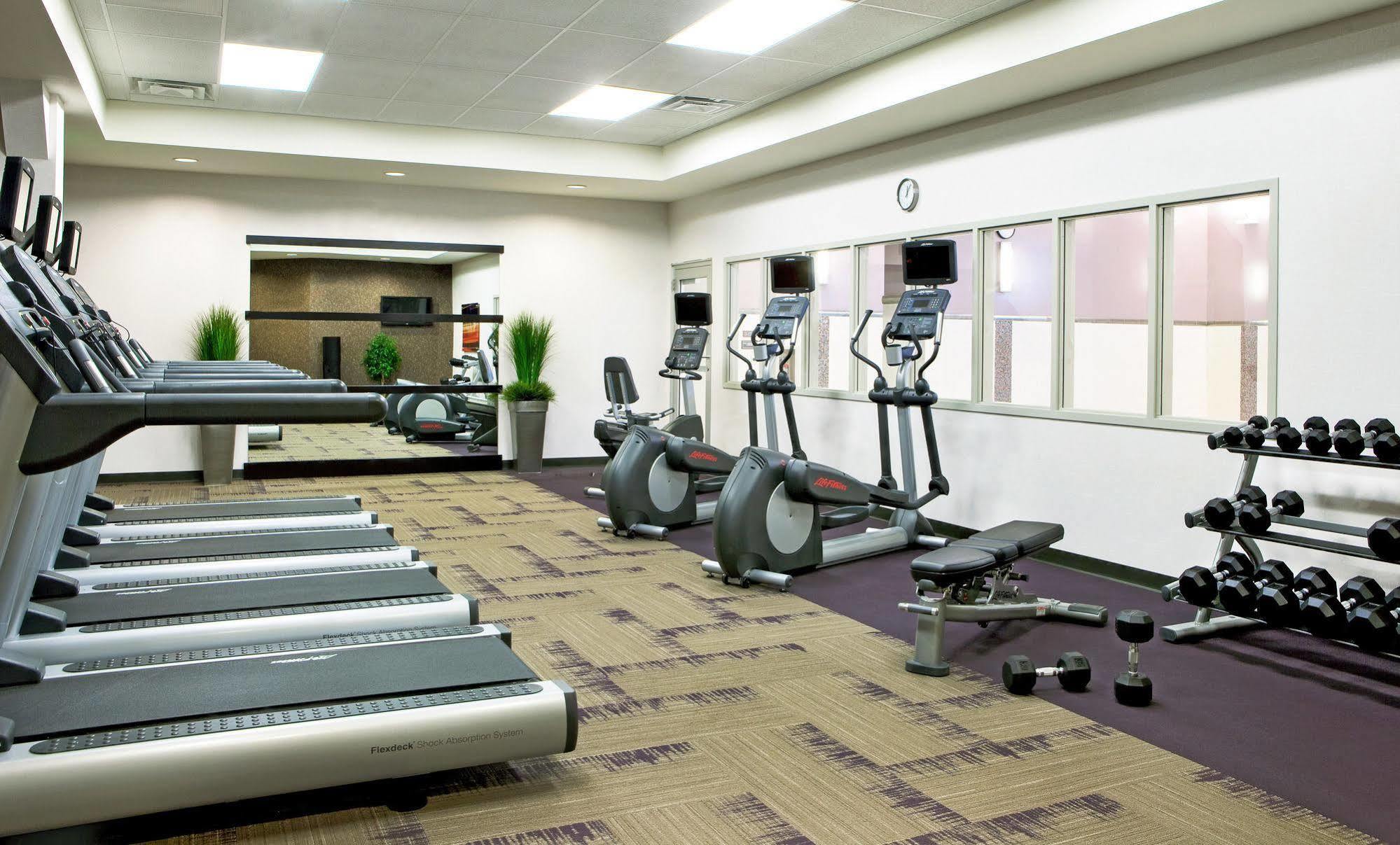 Courtyard By Marriott Syracuse Downtown At Armory Square Hotel Екстериор снимка